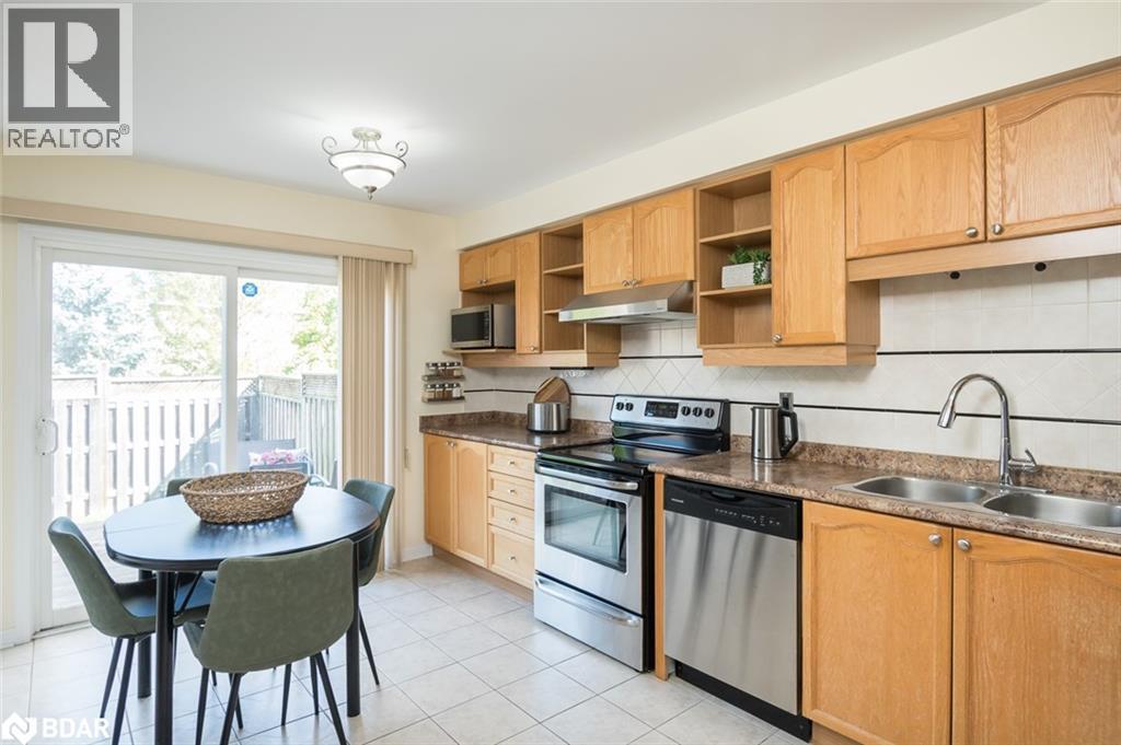 












701 THOMPSON Road S

,
Milton,




Ontario
L9T5W8

