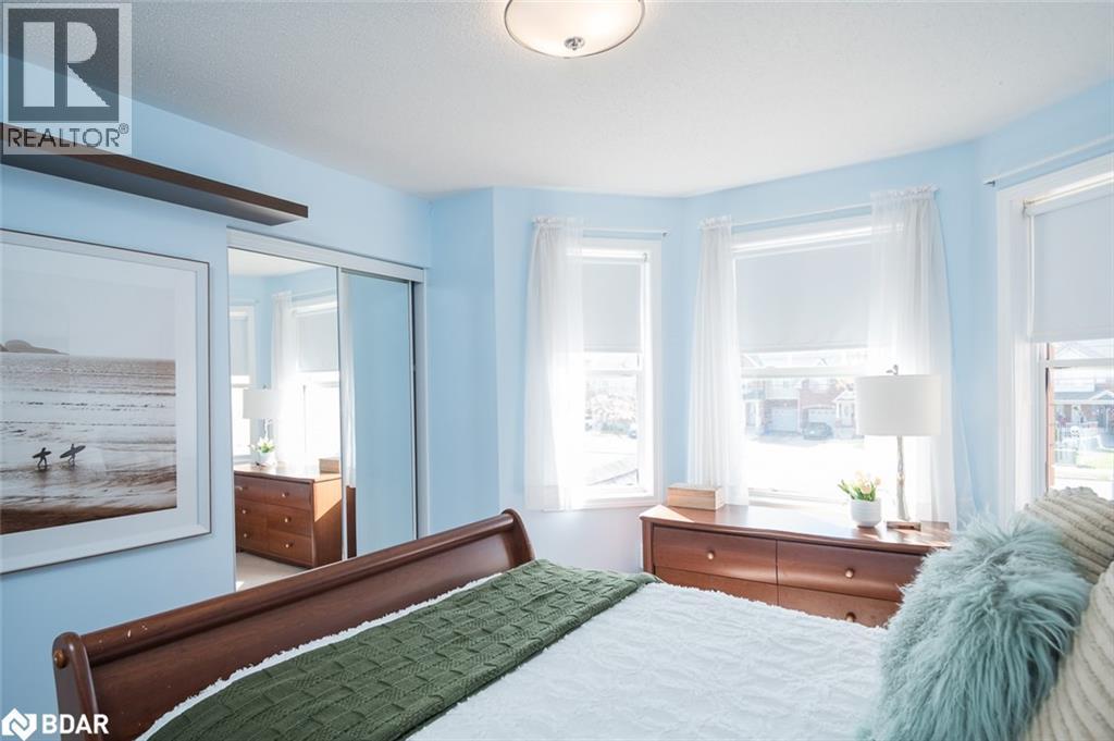 












701 THOMPSON Road S

,
Milton,




Ontario
L9T5W8

