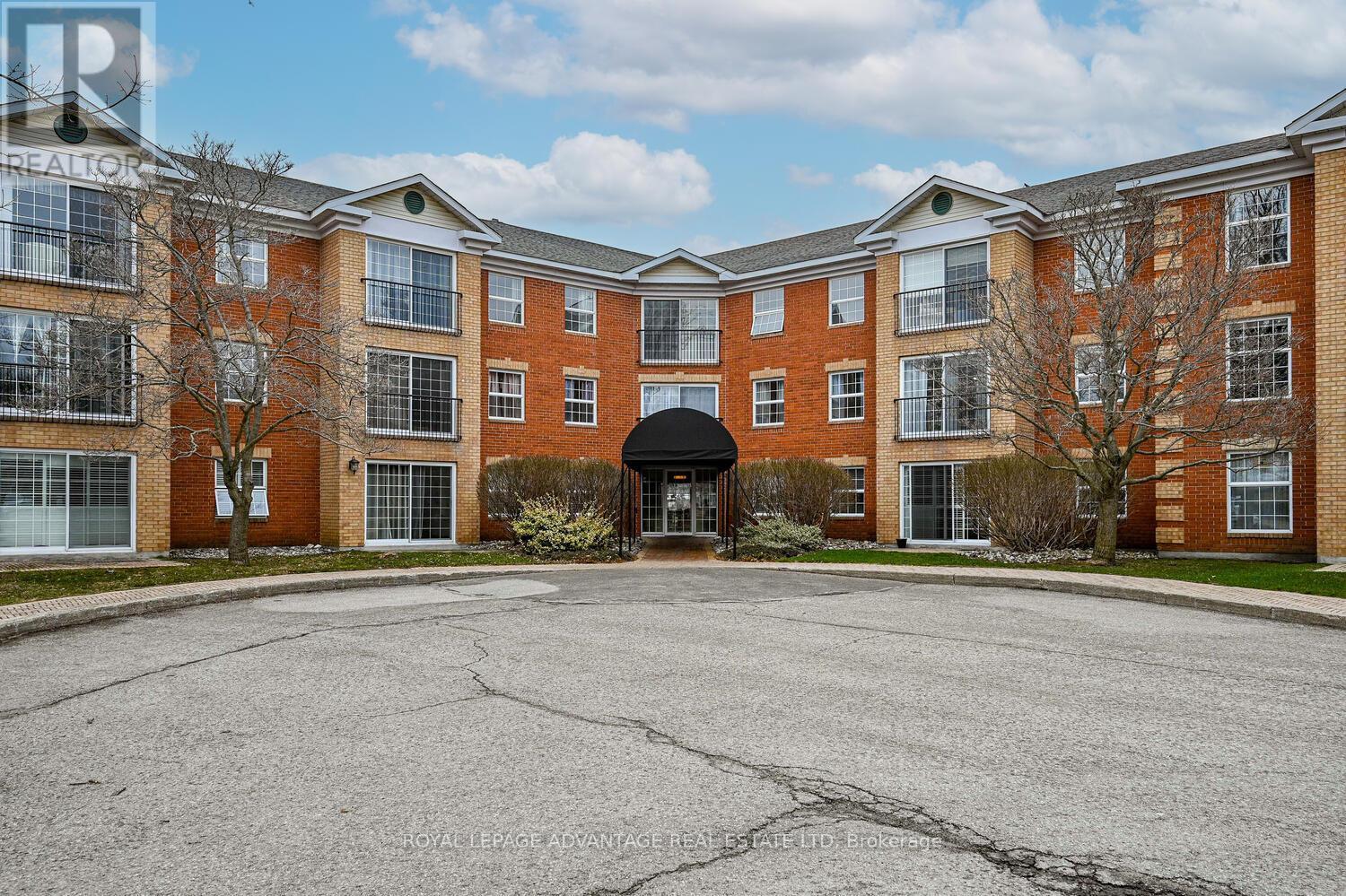 












316 - 40 PEARL STREET

,
Smiths Falls,




Ontario
K7A5B5

