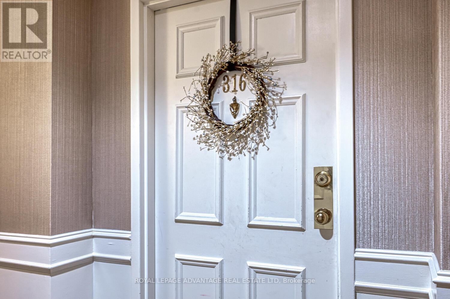 












316 - 40 PEARL STREET

,
Smiths Falls,




Ontario
K7A5B5

