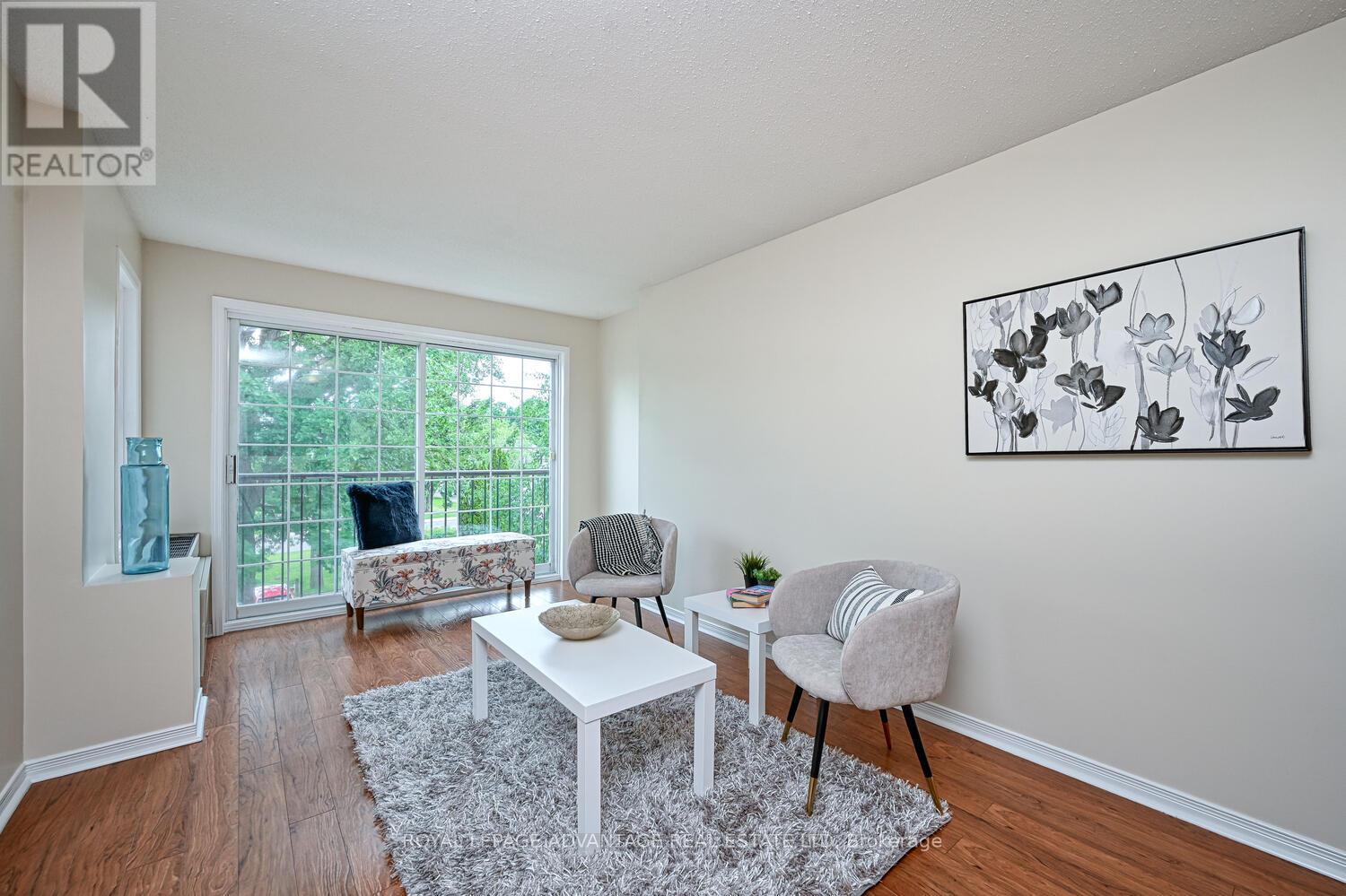 












316 - 40 PEARL STREET

,
Smiths Falls,




Ontario
K7A5B5

