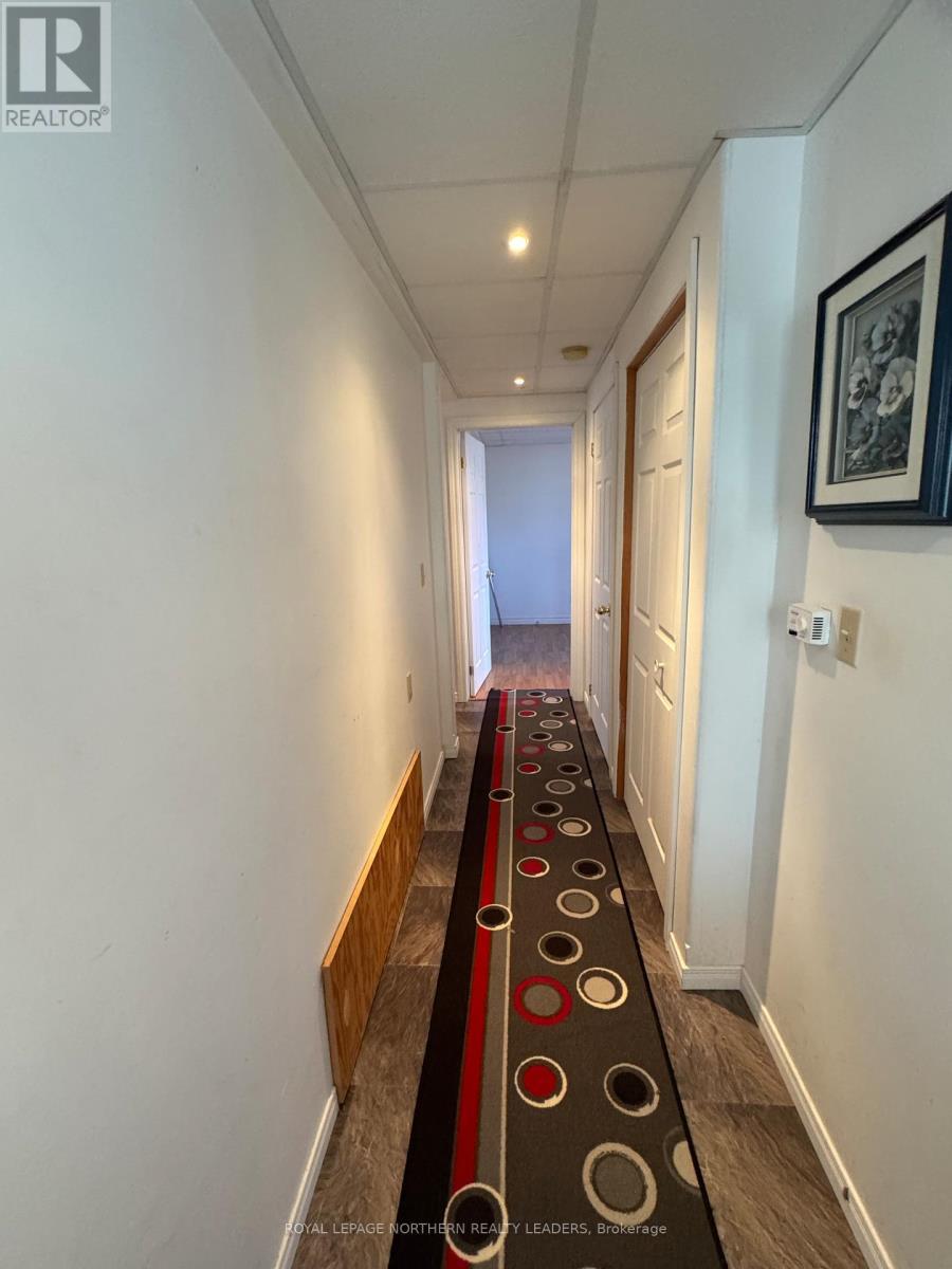 












LOT 25 MUNRO TWP

,
Black River-Matheson (Matheson),




Ontario
P0K1N0

