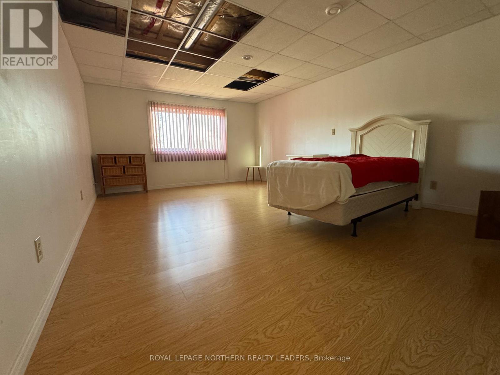 












LOT 25 MUNRO TWP

,
Black River-Matheson (Matheson),




Ontario
P0K1N0

