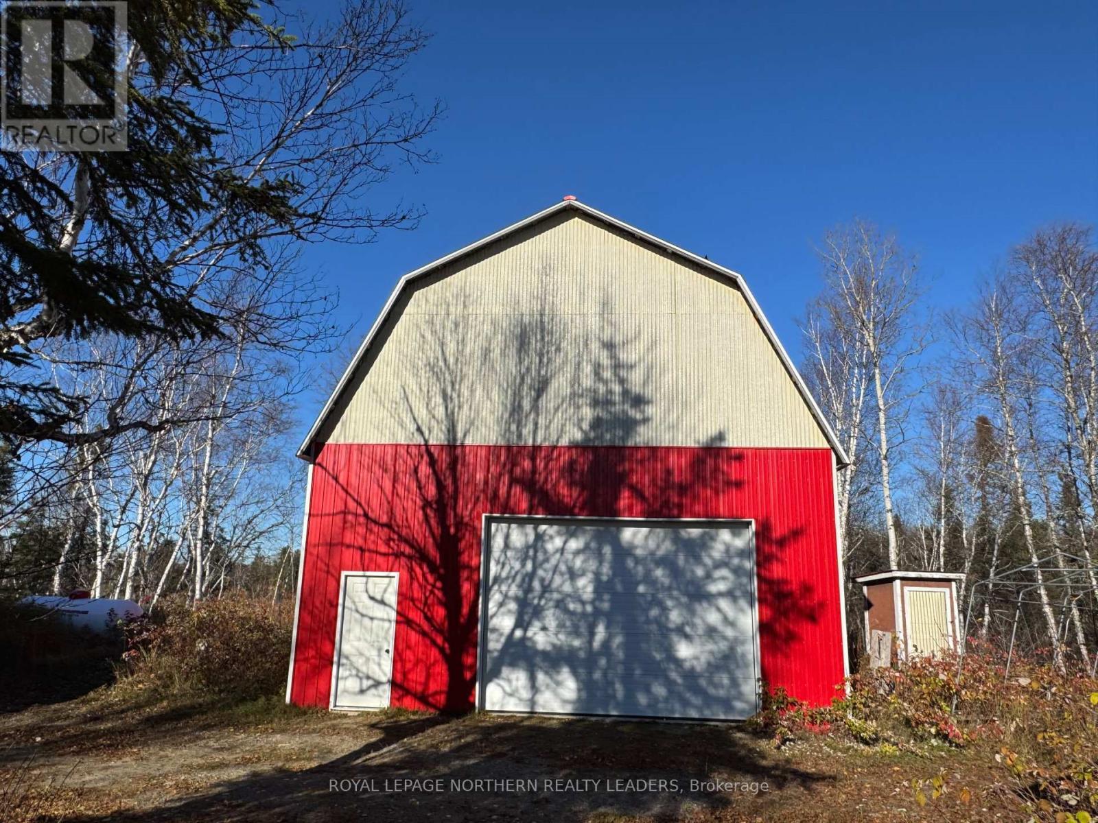 












LOT 25 MUNRO TWP

,
Black River-Matheson (Matheson),




Ontario
P0K1N0

