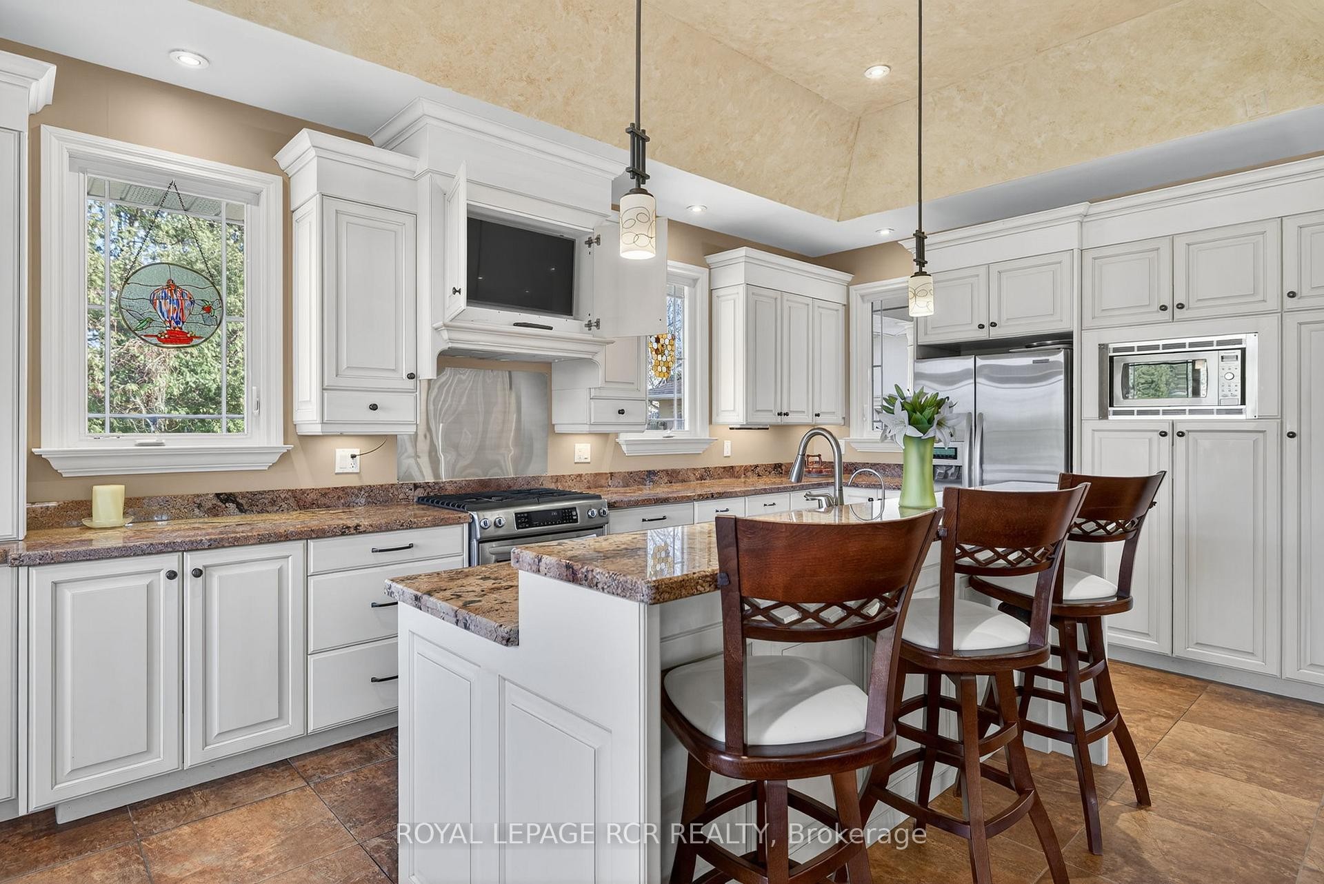 









181


Queen

Street South,
New Tecumseth,




ON
L0G 1W0

