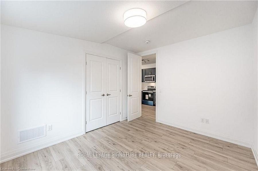 









777


Beach

Boulevard,
Hamilton,




ON
L8H 6Y5

