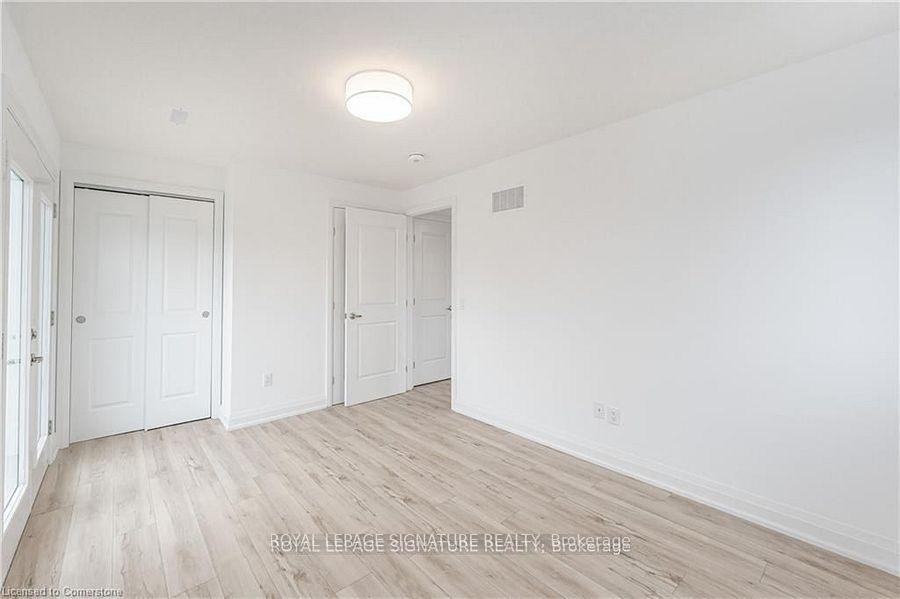 









777


Beach

Boulevard,
Hamilton,




ON
L8H 6Y5

