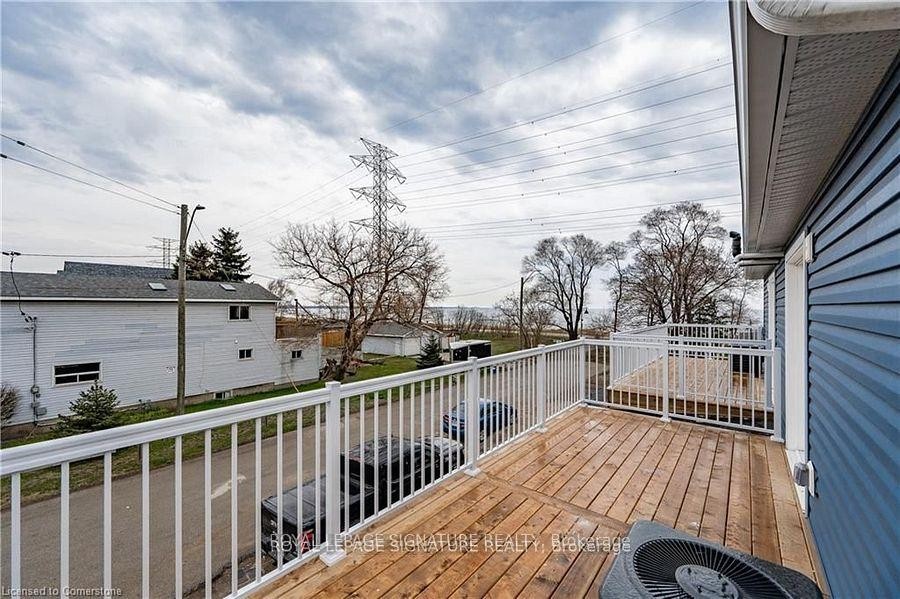 









777


Beach

Boulevard,
Hamilton,




ON
L8H 6Y5

