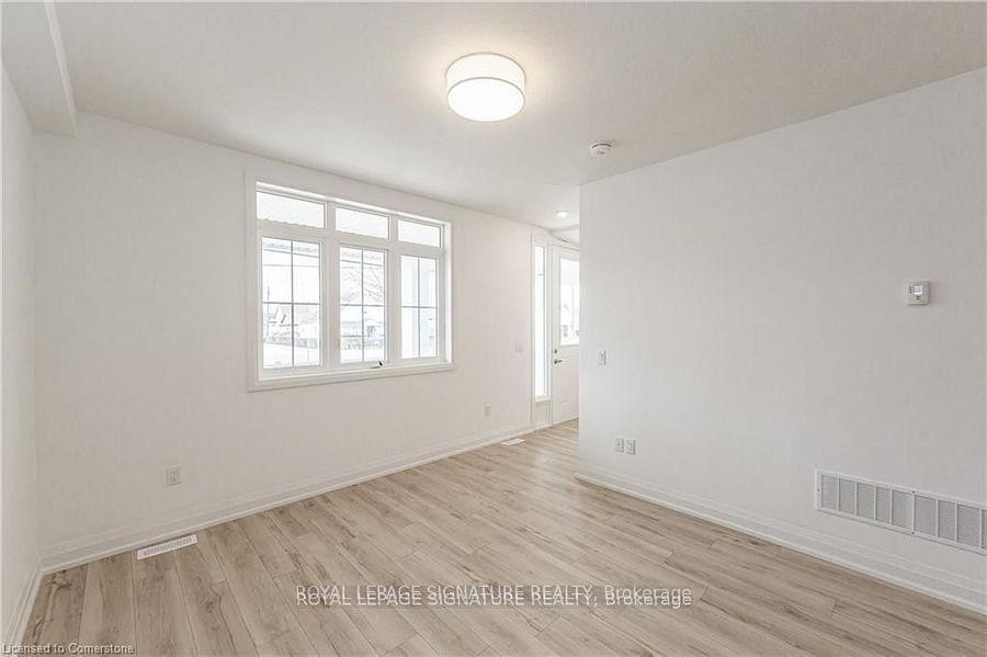 









777


Beach

Boulevard,
Hamilton,




ON
L8H 6Y5

