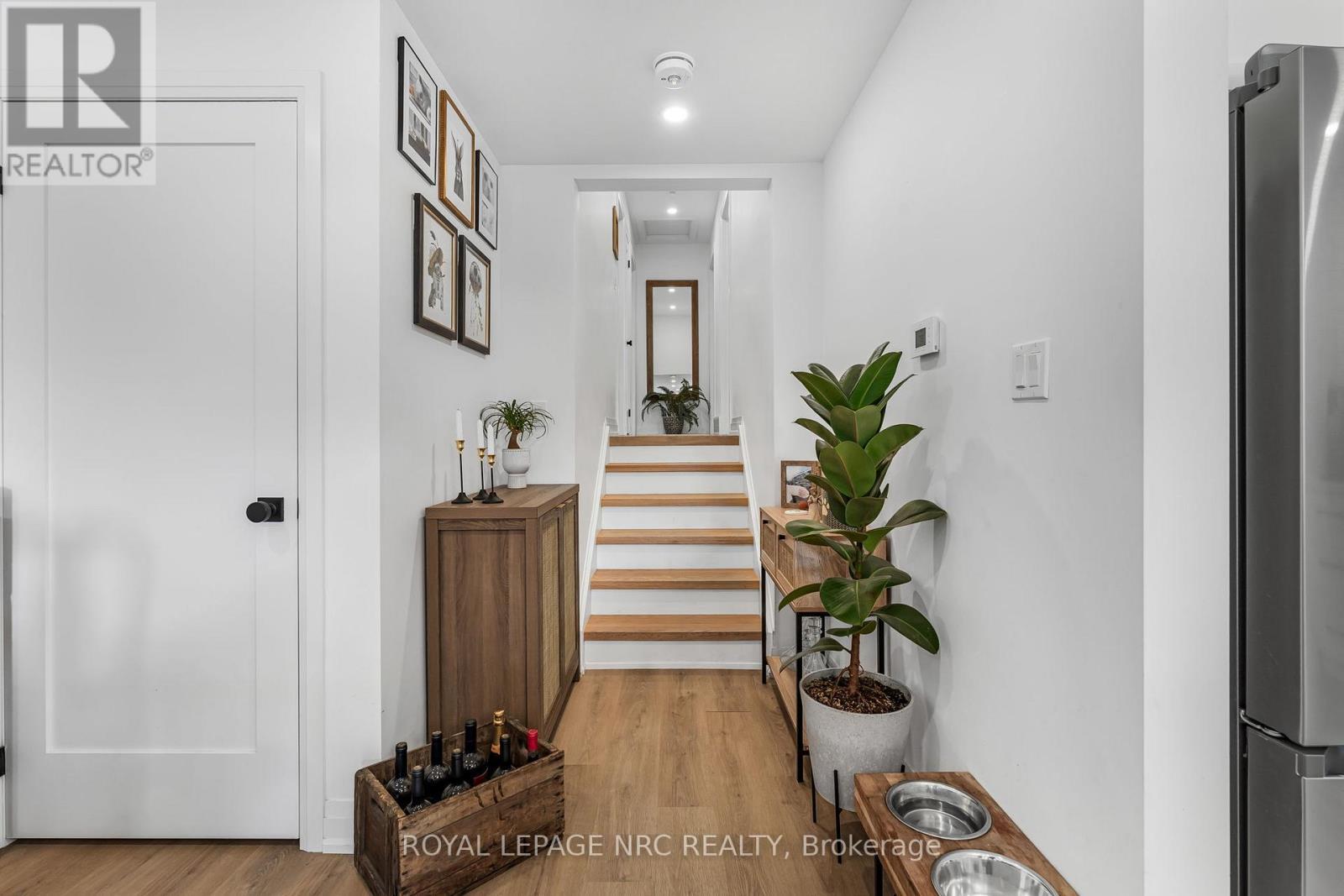 












200 ST AUGUSTINE DRIVE

,
St. Catharines (Secord Woods),




Ontario
L2P3P8


