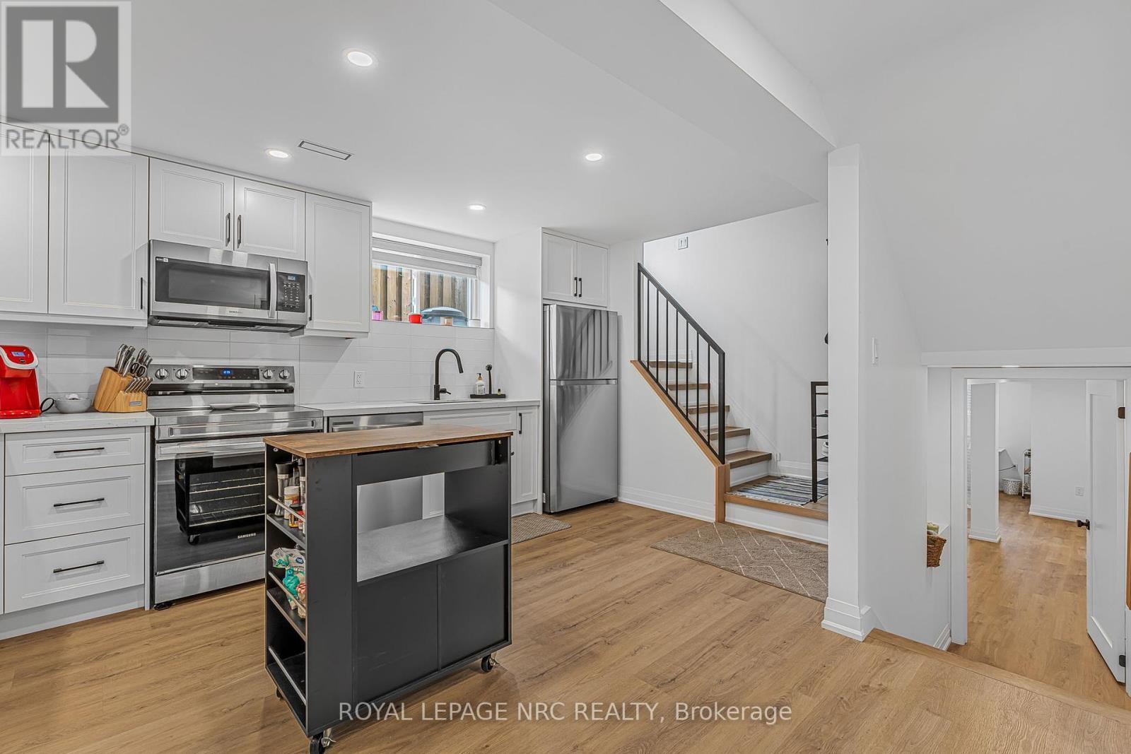 












200 ST AUGUSTINE DRIVE

,
St. Catharines (Secord Woods),




Ontario
L2P3P8

