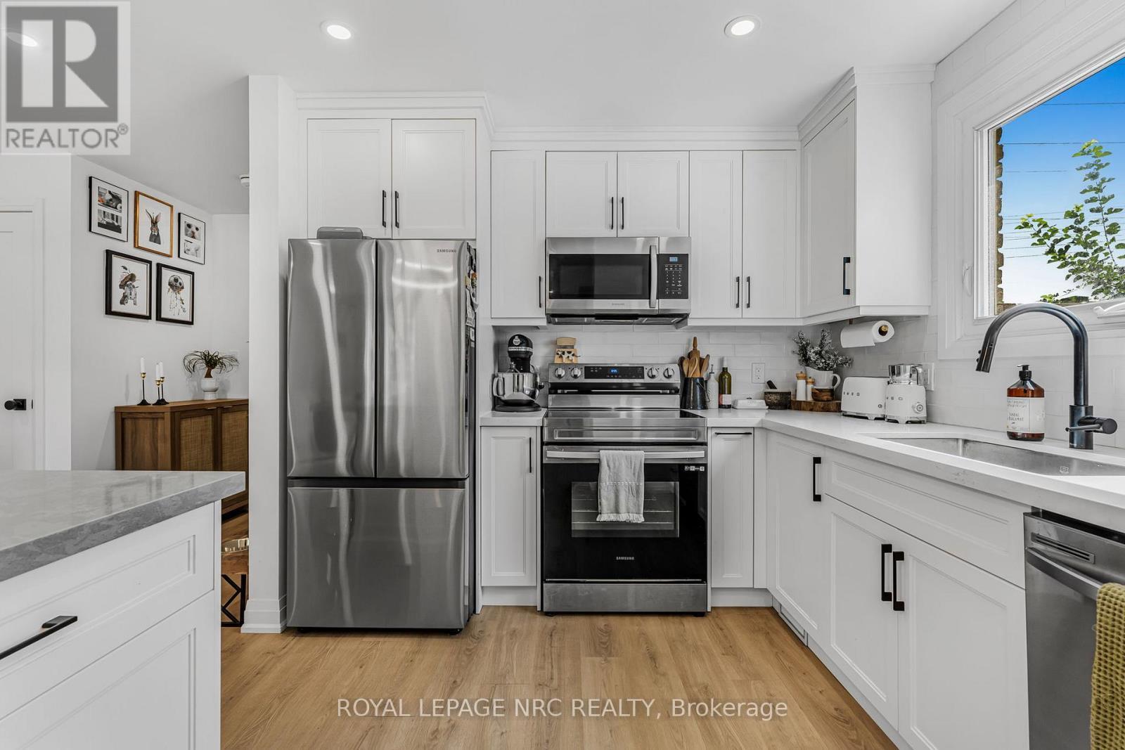 












200 ST AUGUSTINE DRIVE

,
St. Catharines (Secord Woods),




Ontario
L2P3P8

