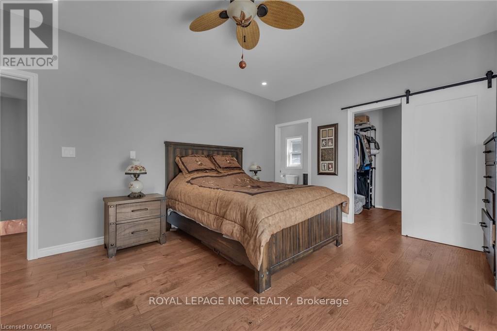 












352 MOULTON-AIKEN ROAD

,
Haldimand,




Ontario
N1A2W5

