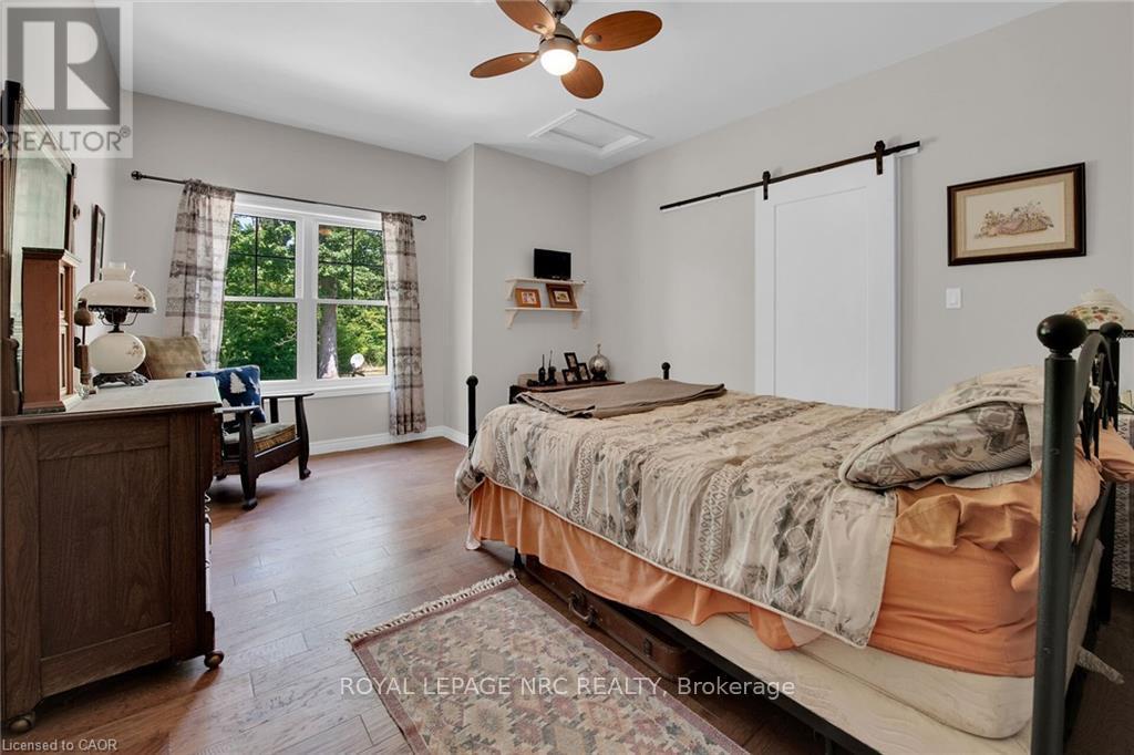 












352 MOULTON-AIKEN ROAD

,
Haldimand,




Ontario
N1A2W5

