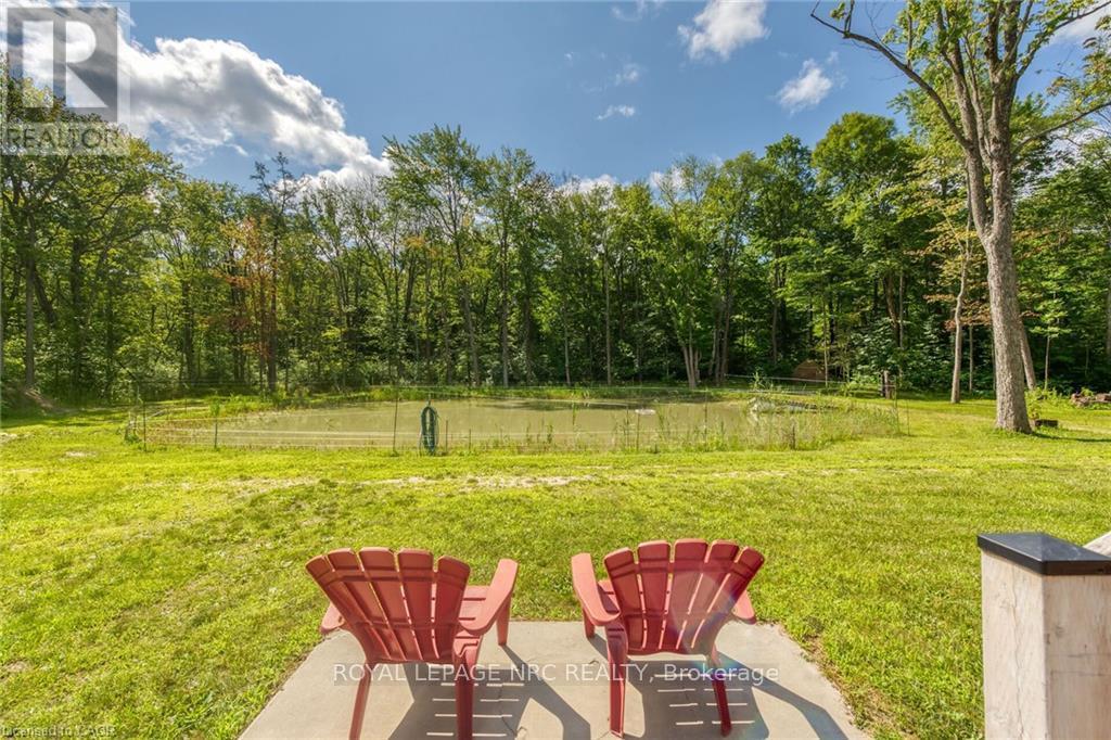 












352 MOULTON-AIKEN ROAD

,
Haldimand,




Ontario
N1A2W5

