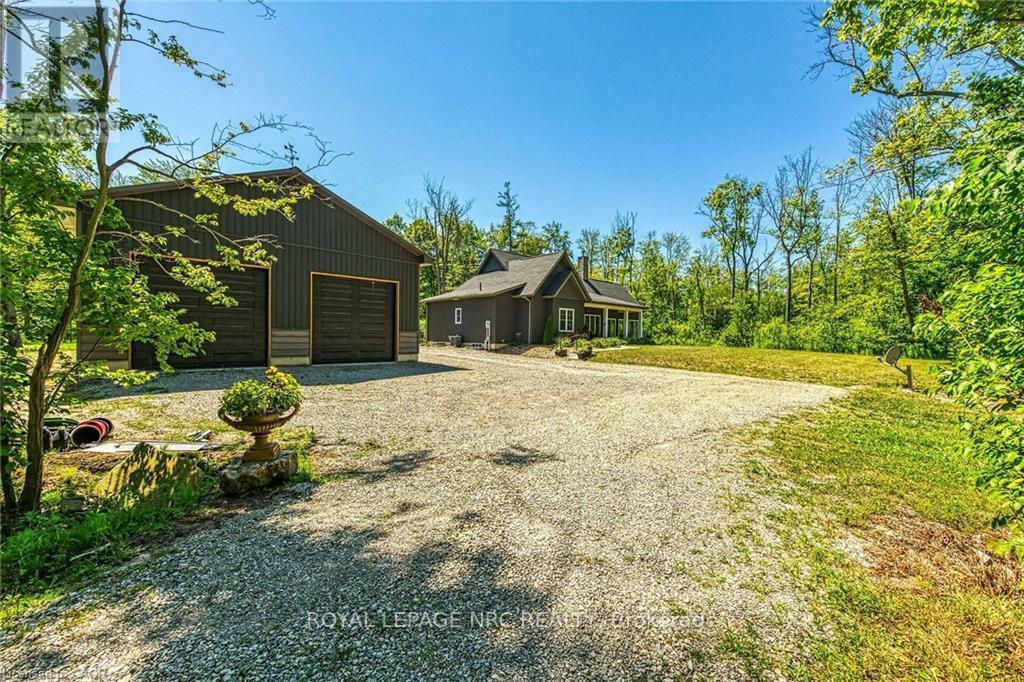 












352 MOULTON-AIKEN ROAD

,
Haldimand,




Ontario
N1A2W5

