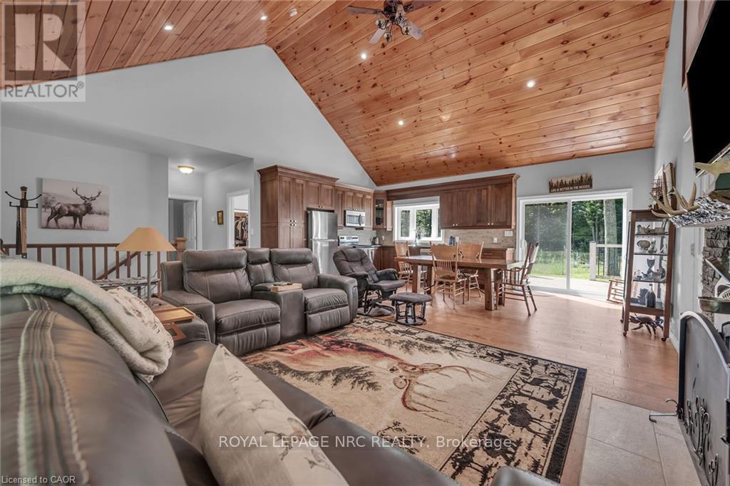 












352 MOULTON-AIKEN ROAD

,
Haldimand,




Ontario
N1A2W5

