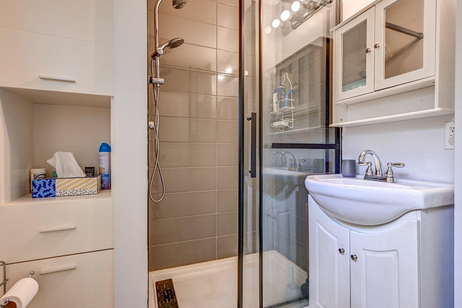 









191


Rue Bonin

,
Saint-Jean-de-Matha,




QC
J0K2S0

