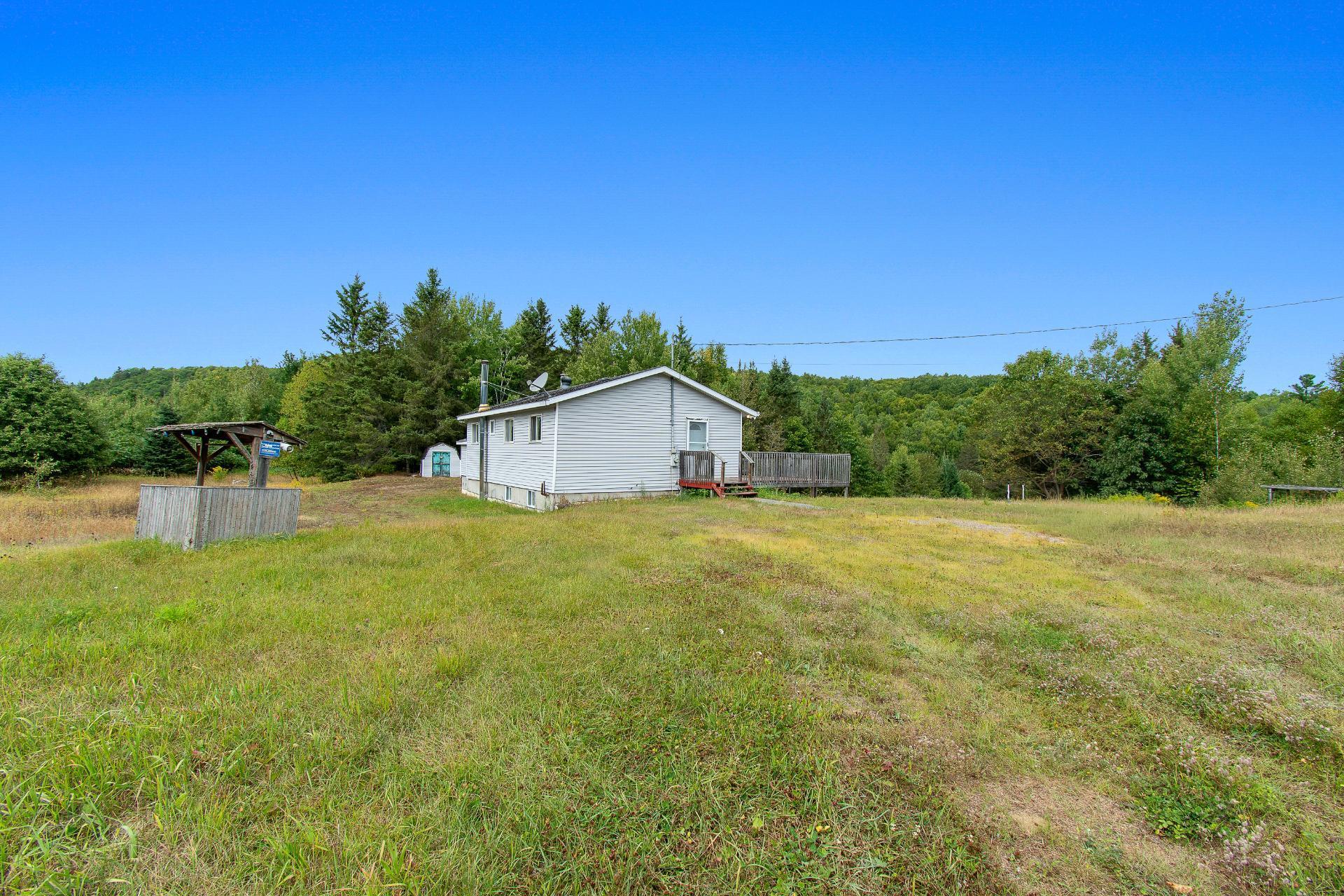 









211


Ch. Stephens

,
Otter Lake,




QC
J0X2P0

