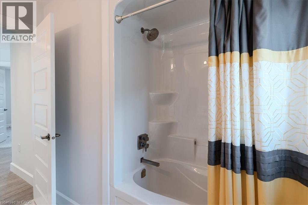 












20 FESTIVAL Way

,
Binbrook,




Ontario
L0R1C0

