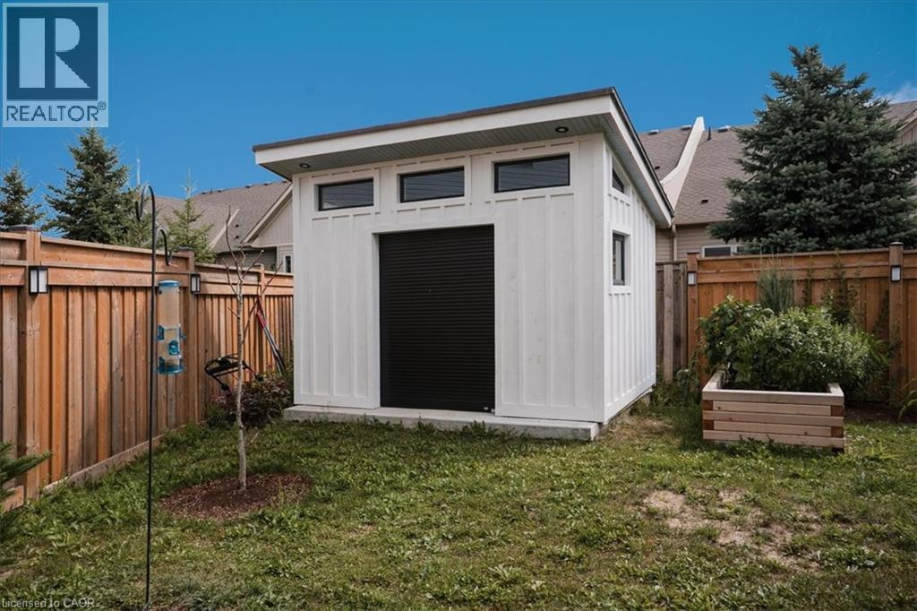 












20 FESTIVAL Way

,
Binbrook,




Ontario
L0R1C0

