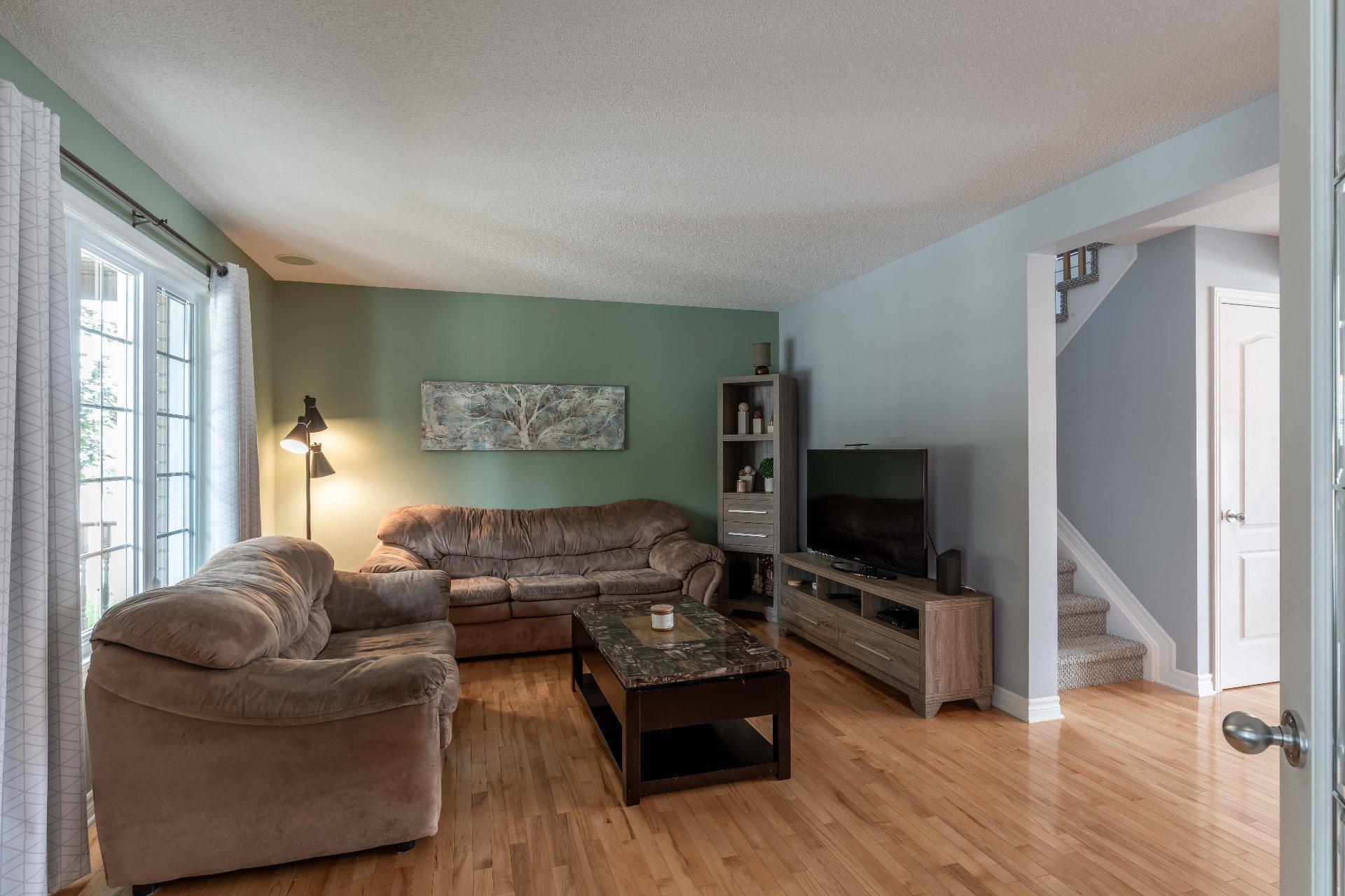 









31


Rue Jules-Verne

,
Gatineau (Gatineau),




QC
J8R2Y1

