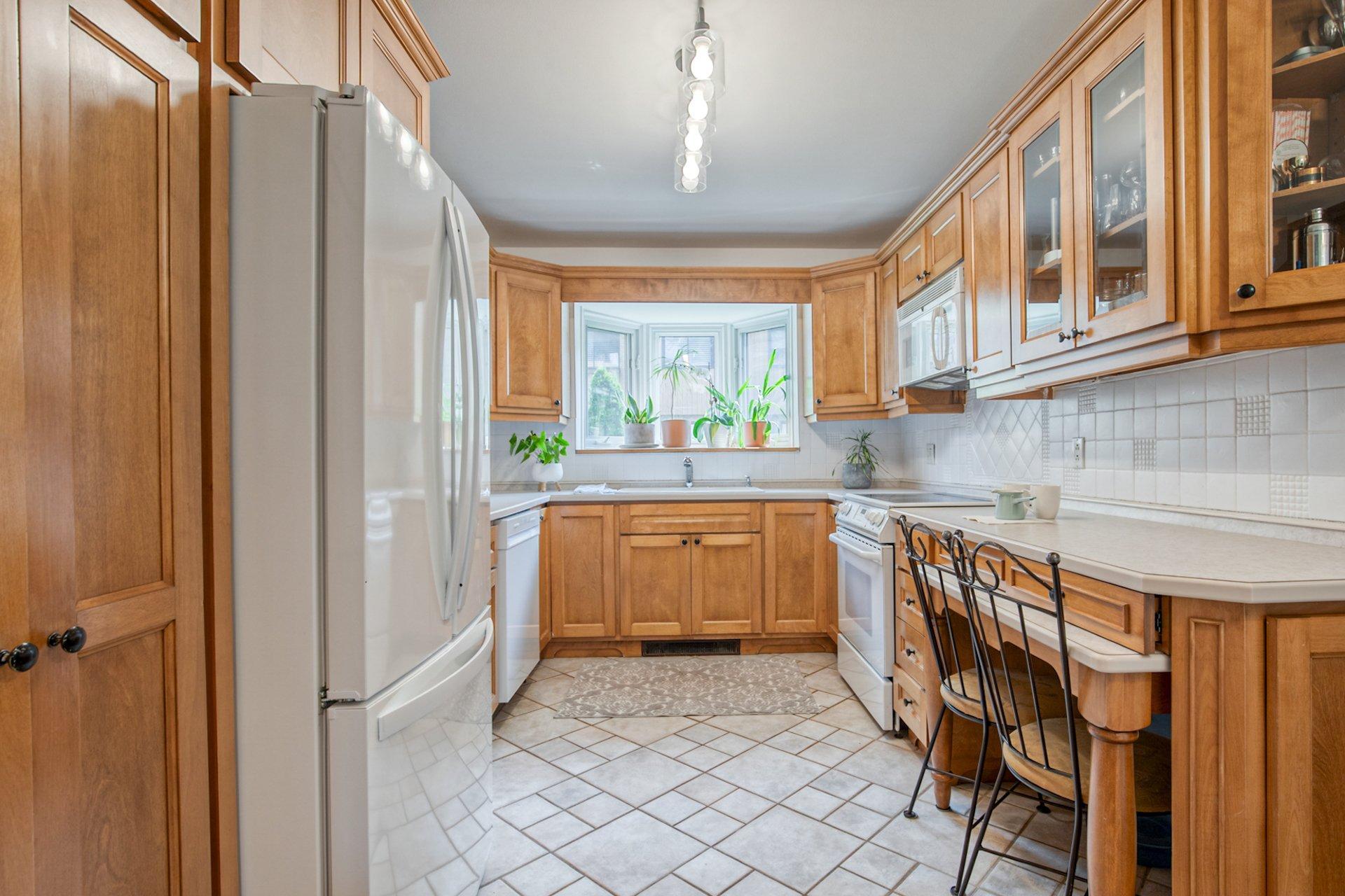 









118Z


Place de Fontainebleau

,
Saint-Lambert,




QC
J4S1X6


