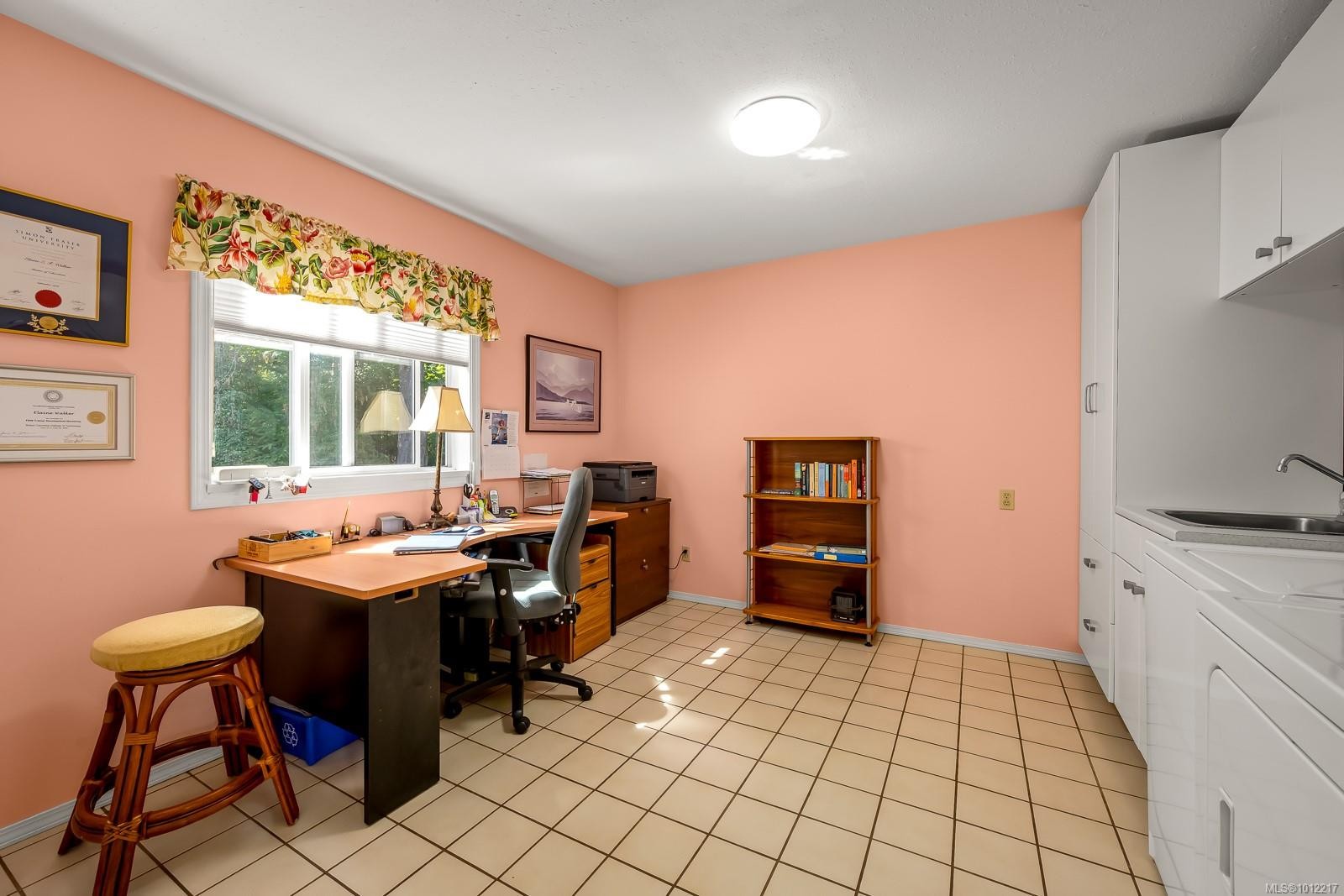 









1927


Wilson

Rd,
Courtenay,




BC
V9J 1V6


