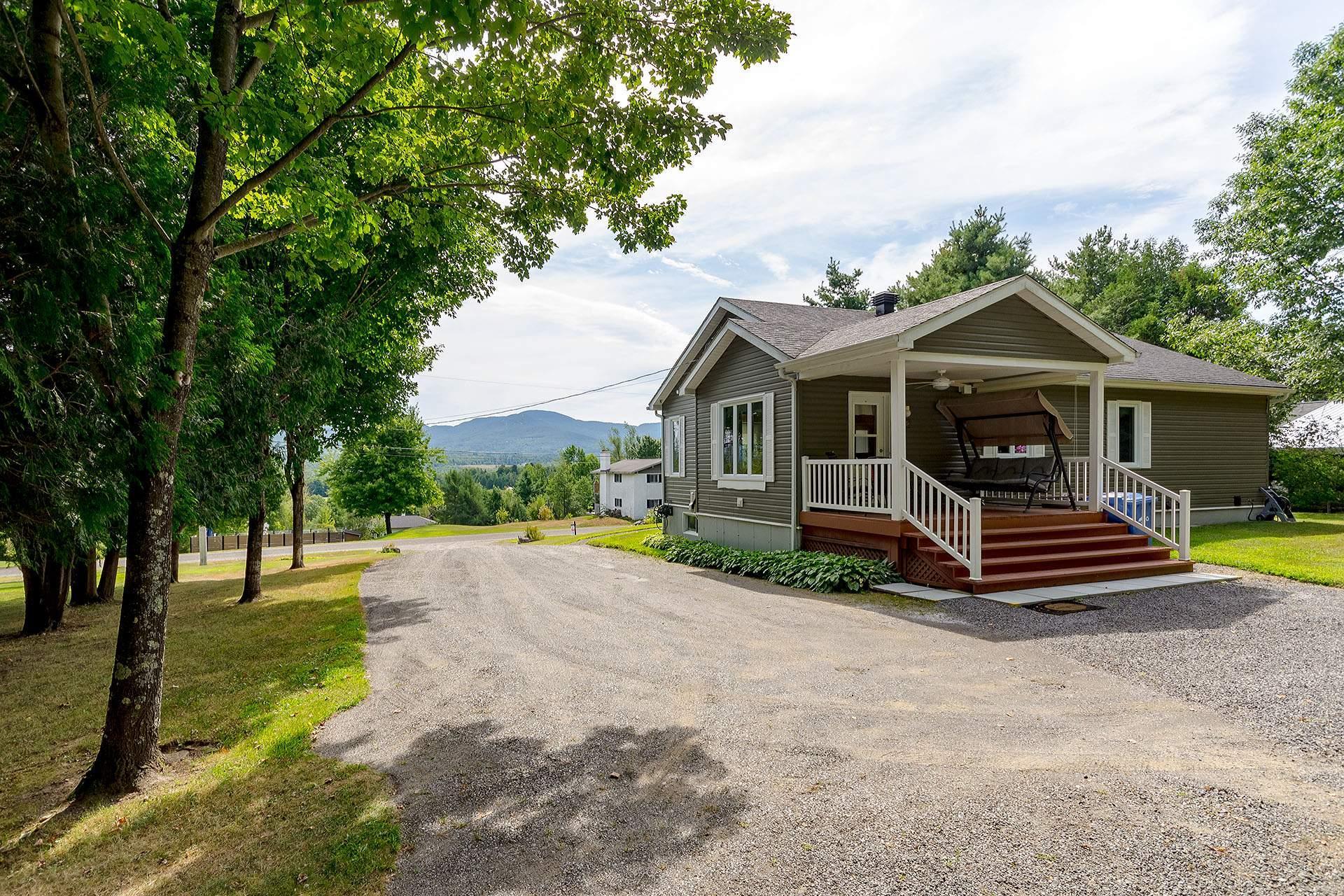 









240


Ch. Harvey

,
Sutton,




QC
J0E2K0

