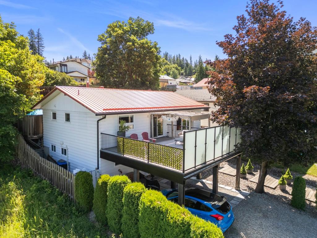 









230


6

Street,
Salmon Arm,




BC
V1E 4E8

