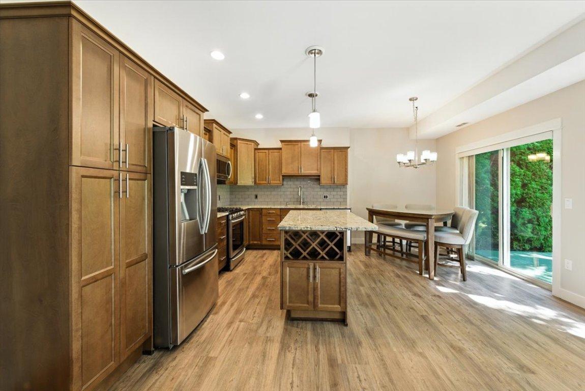 









3350


Woodsdale

Road, 503,
Lake Country,




BC
V4V 2R7


