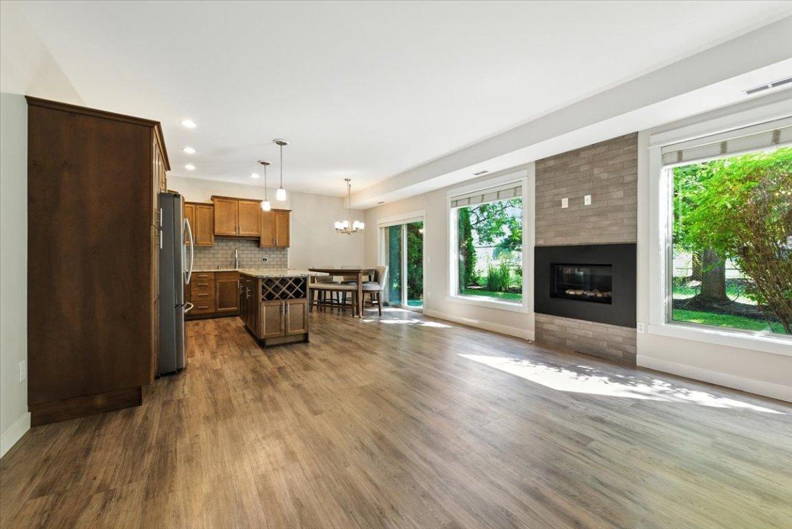 









3350


Woodsdale

Road, 503,
Lake Country,




BC
V4V 2R7

