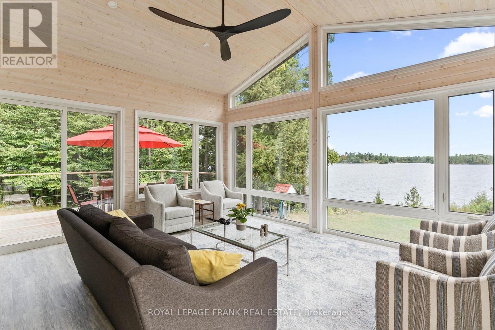 












1115A STEENBURG LAKE ROAD N

,
Limerick,




Ontario
K0L1W0

