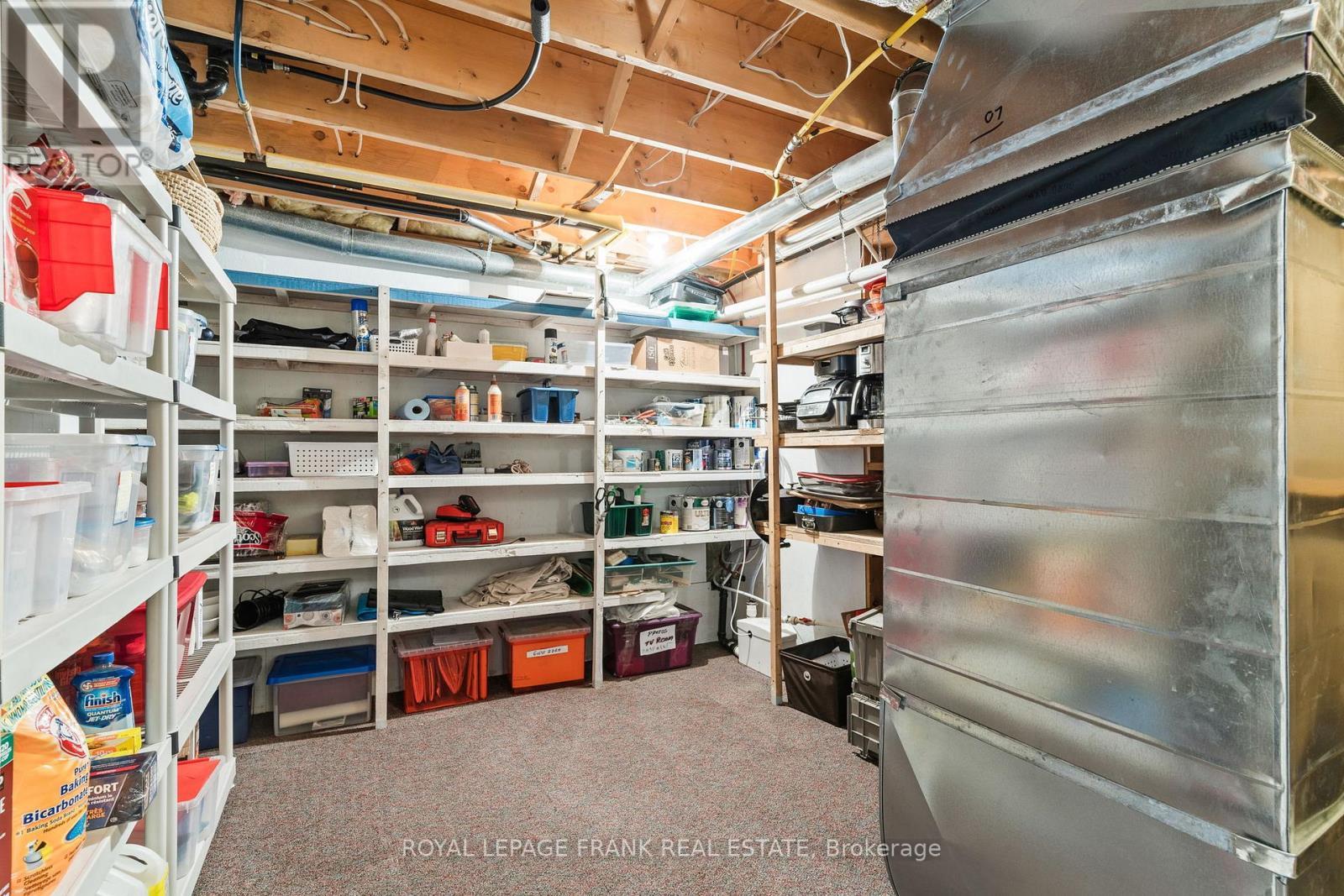 












1115A STEENBURG LAKE ROAD N

,
Limerick,




Ontario
K0L1W0

