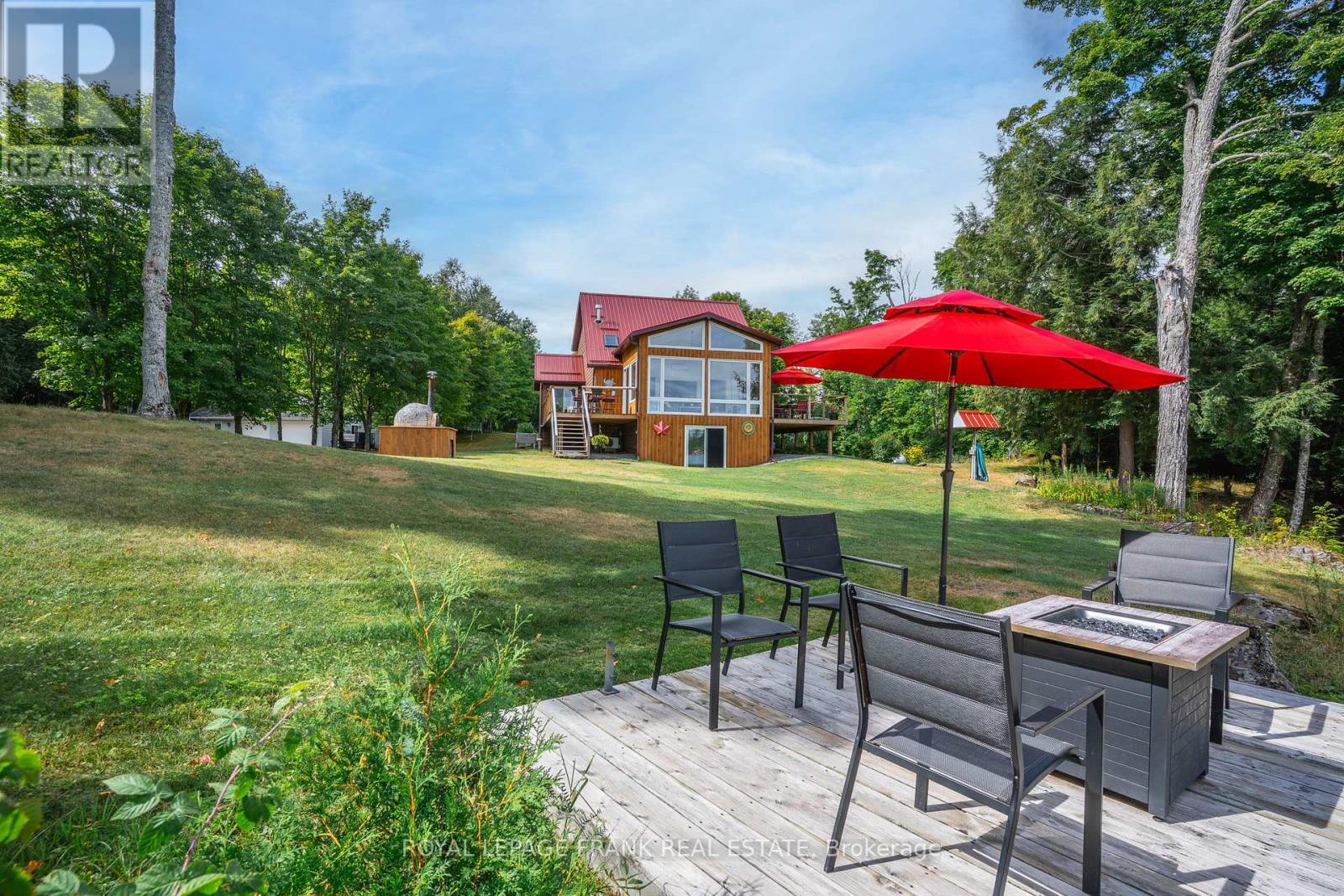 












1115A STEENBURG LAKE ROAD N

,
Limerick,




Ontario
K0L1W0

