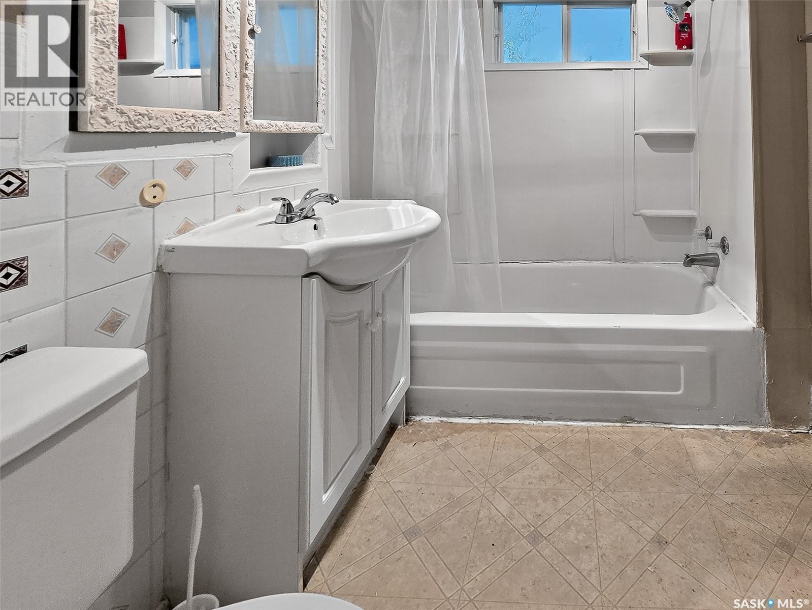 












311 3rd STREET

,
Chaplin,




Saskatchewan
S0H0V0

