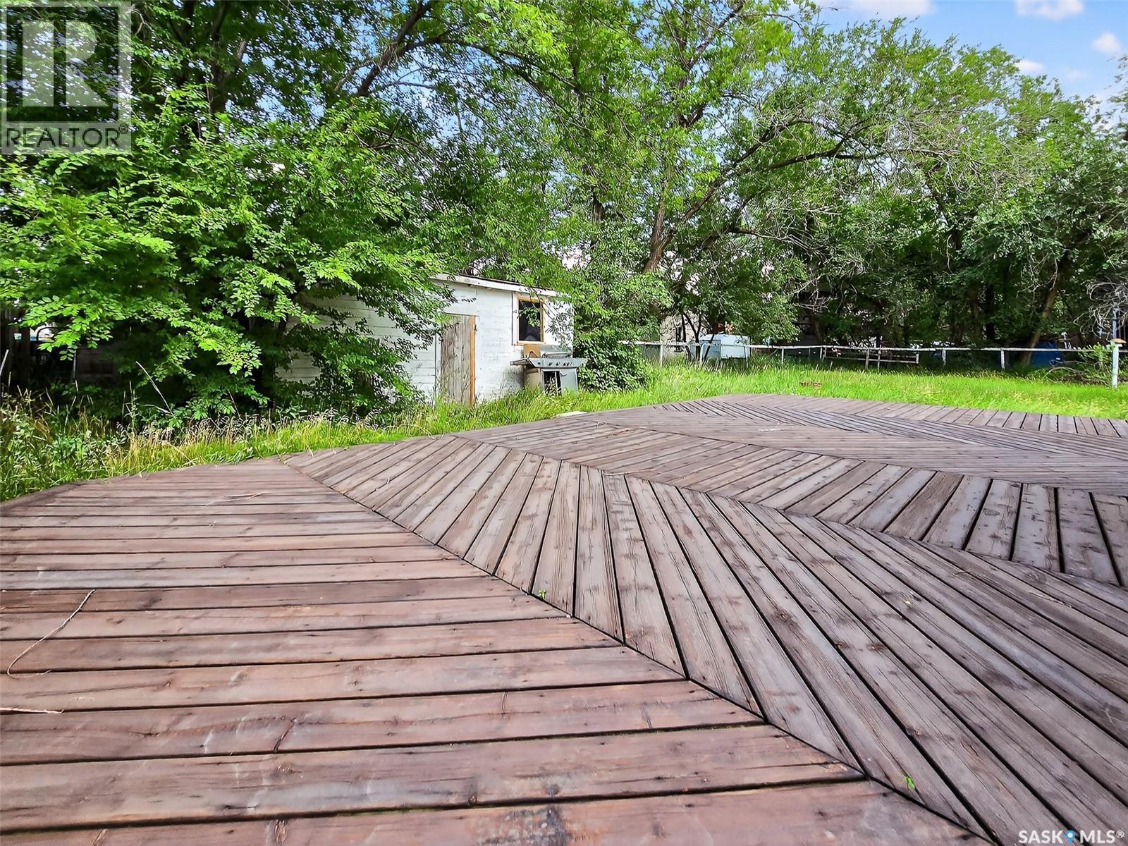 












311 3rd STREET

,
Chaplin,




Saskatchewan
S0H0V0

