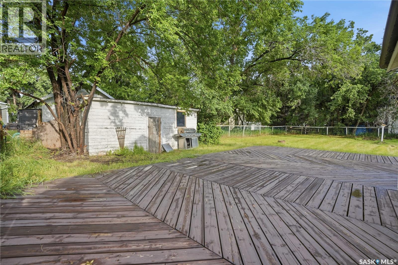 












311 3rd STREET

,
Chaplin,




Saskatchewan
S0H0V0

