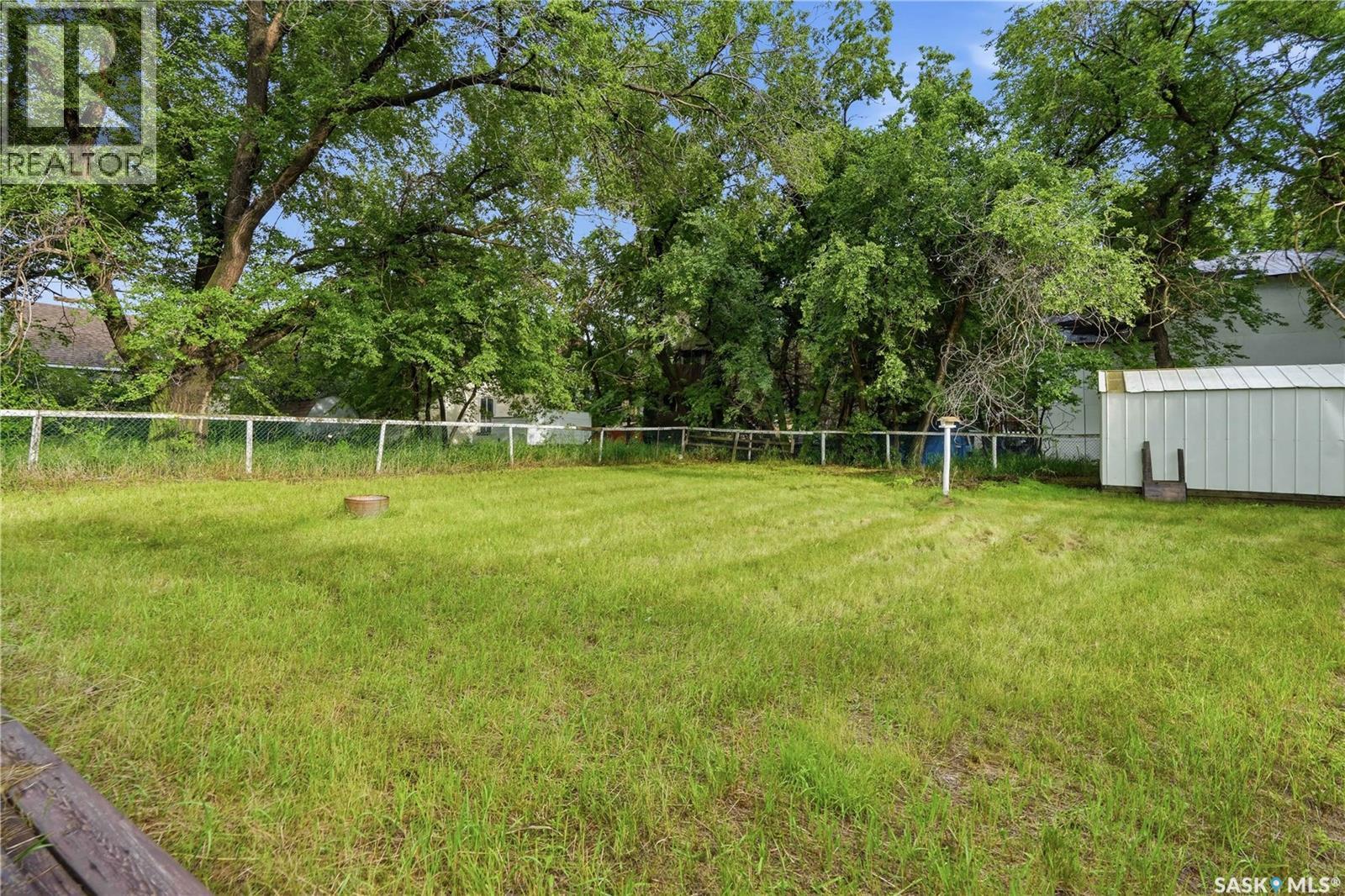 












311 3rd STREET

,
Chaplin,




Saskatchewan
S0H0V0

