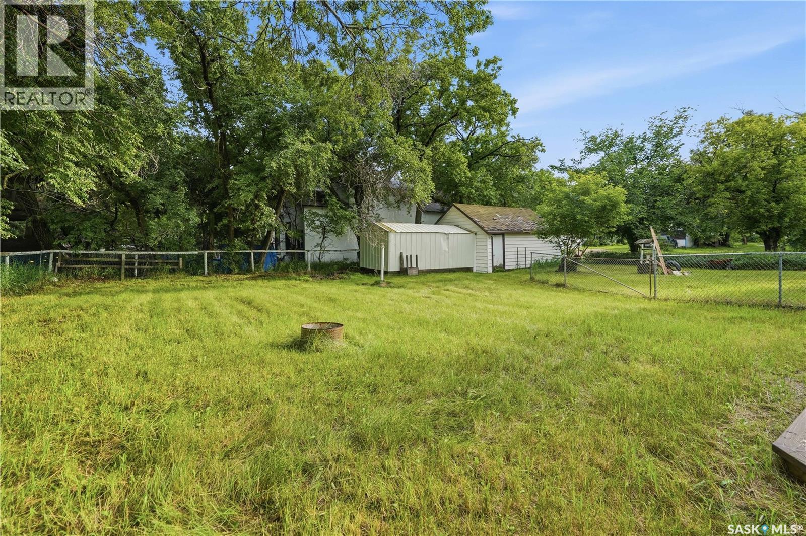 












311 3rd STREET

,
Chaplin,




Saskatchewan
S0H0V0

