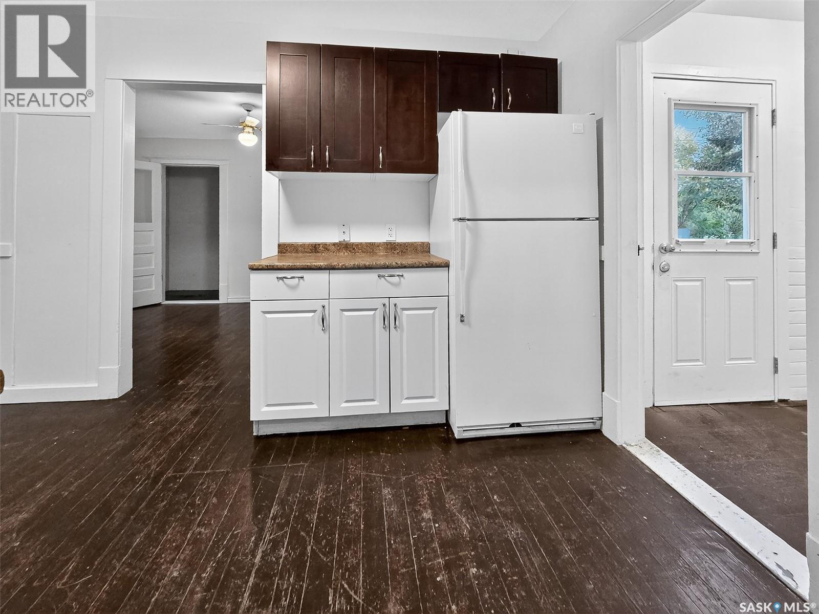 












140 1st AVENUE

,
Chaplin,




Saskatchewan
S0H0V0

