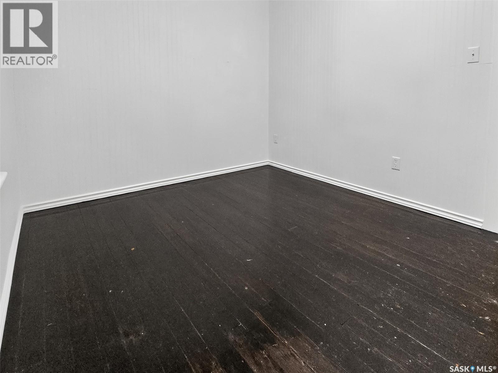 












140 1st AVENUE

,
Chaplin,




Saskatchewan
S0H0V0

