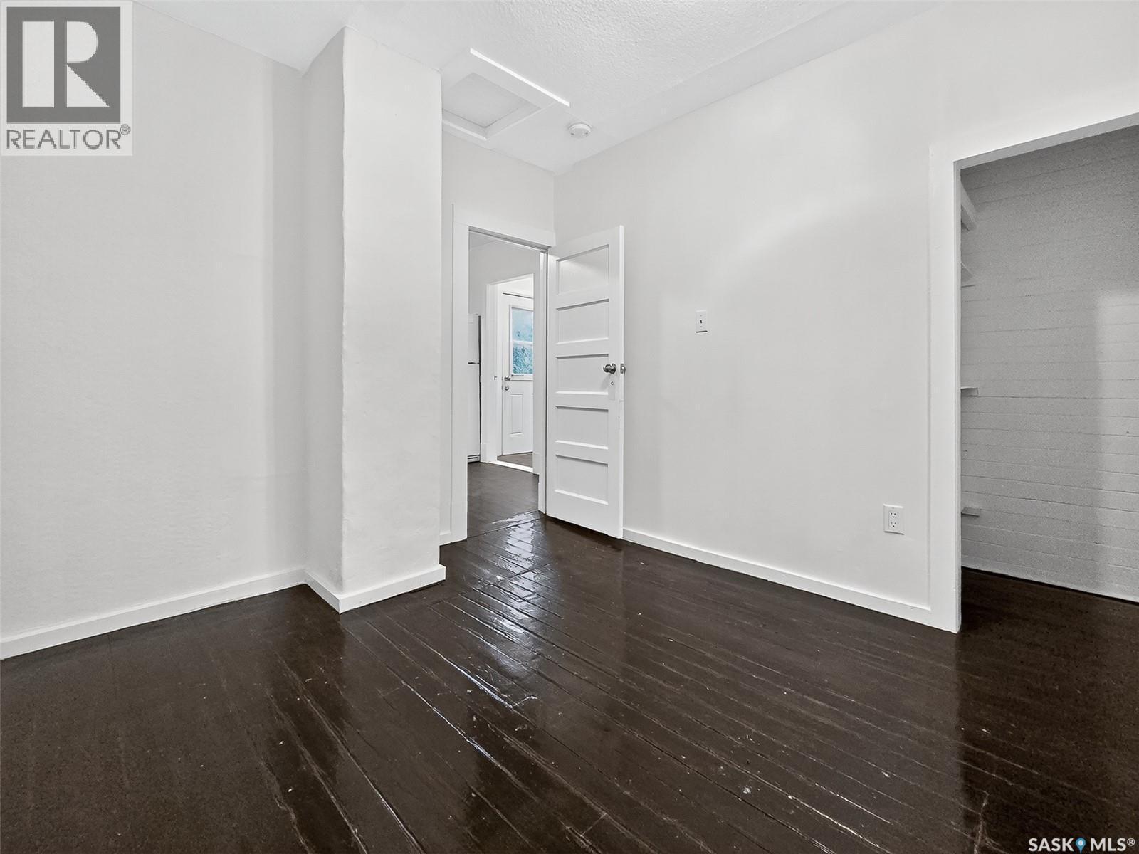 












140 1st AVENUE

,
Chaplin,




Saskatchewan
S0H0V0

