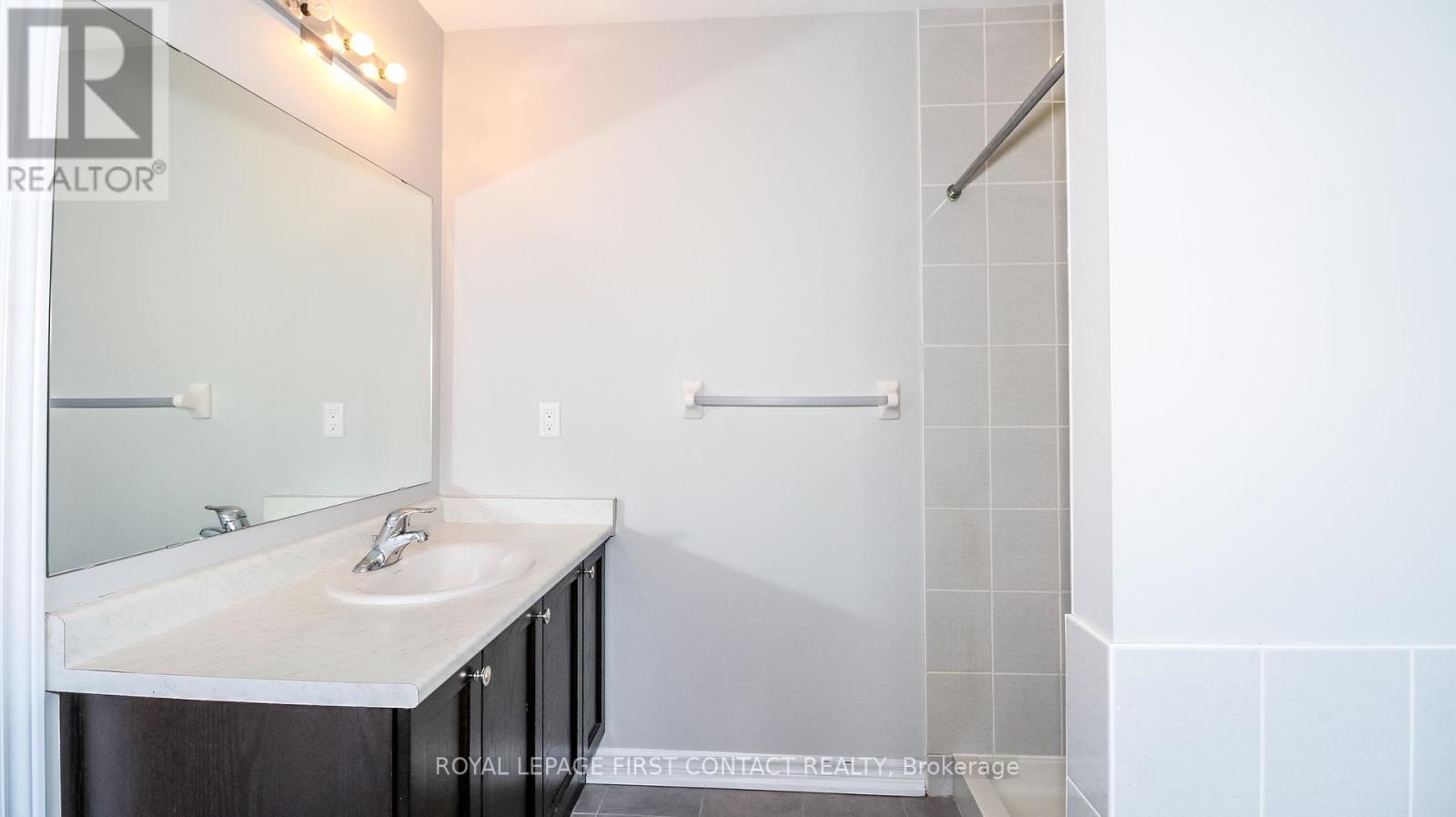 












53 MONDIAL CRESCENT

,
East Gwillimbury,




Ontario
L9N0S2

