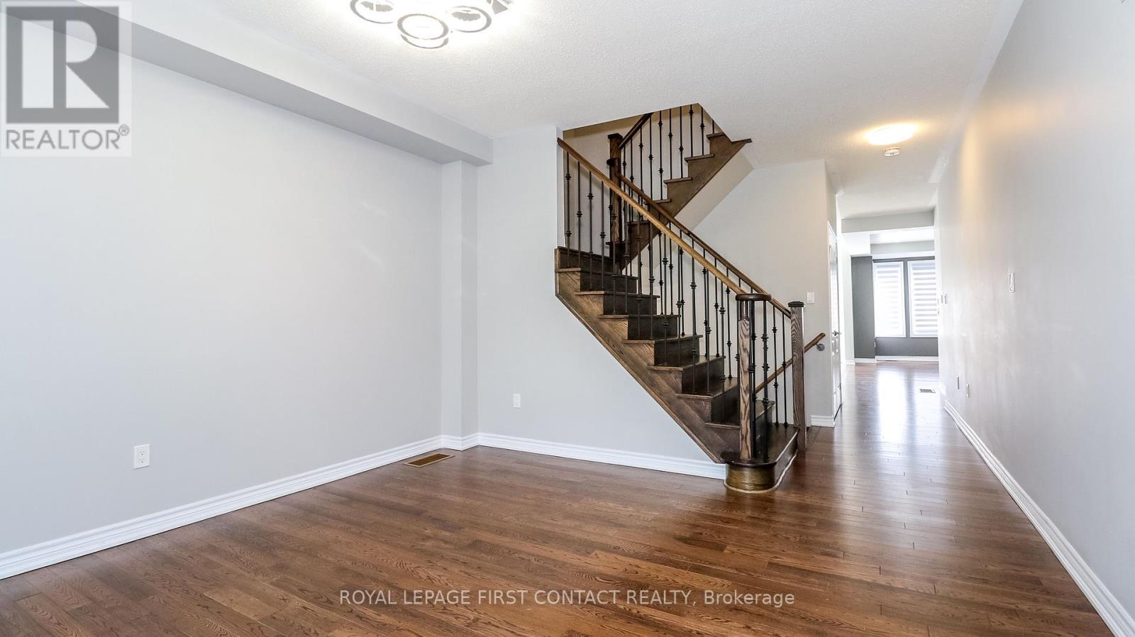 












53 MONDIAL CRESCENT

,
East Gwillimbury,




Ontario
L9N0S2

