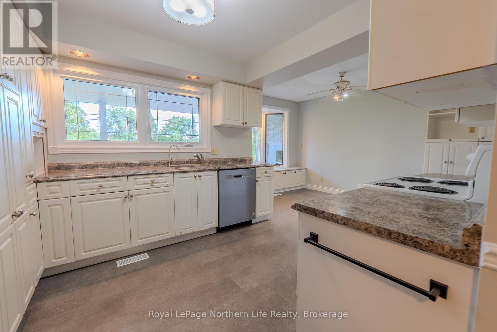 












1180 AIRPORT ROAD

,
North Bay (Airport),




Ontario
P1B8G2

