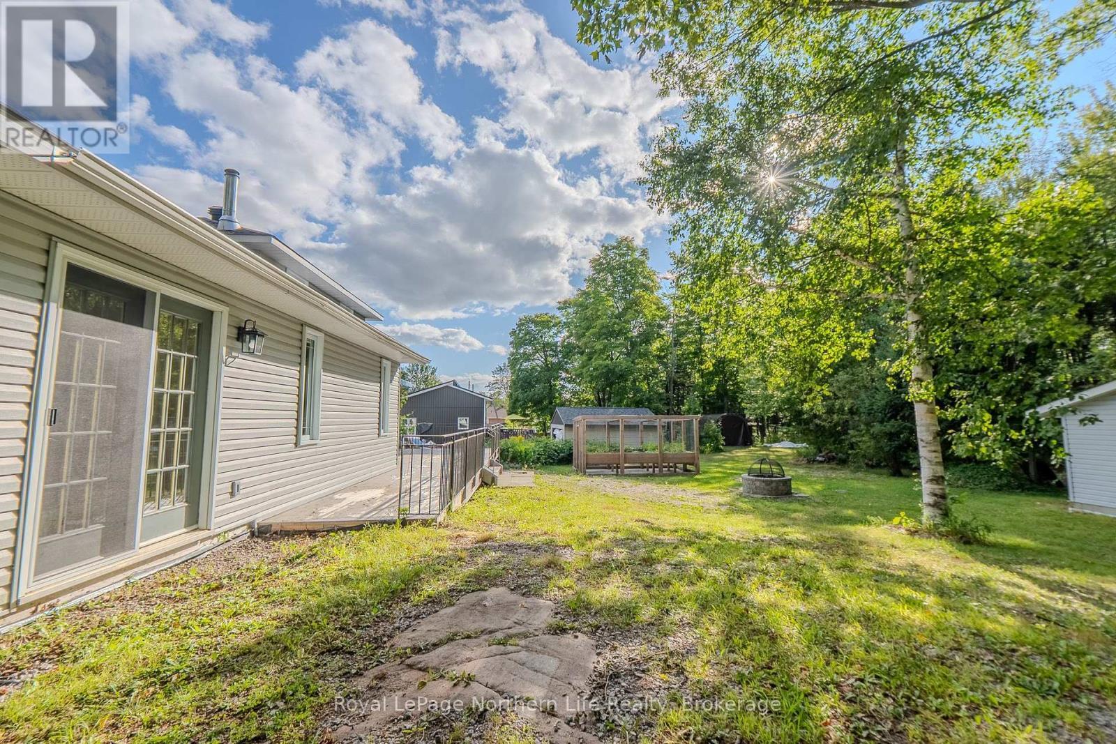 












1180 AIRPORT ROAD

,
North Bay (Airport),




Ontario
P1B8G2

