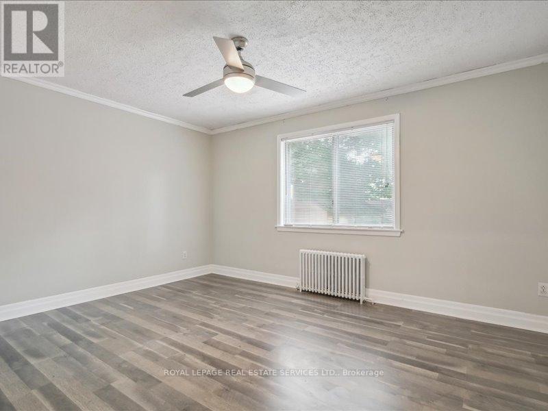 












18 THIRTY THIRD STREET

,
Toronto,




Ontario
M8W3G9

