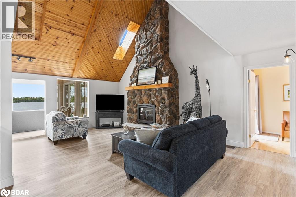 












1115A STEENBURG LAKE Road N

,
Limerick,




Ontario
K0L1W0

