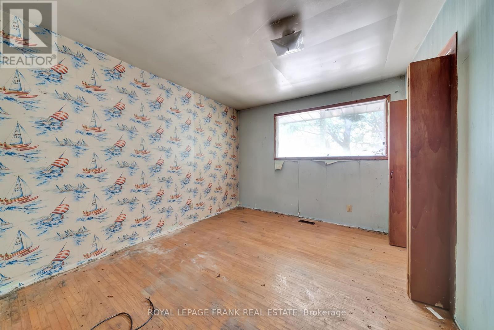 












4538 COURTICE ROAD

,
Clarington (Courtice),




Ontario
L0B1J0

